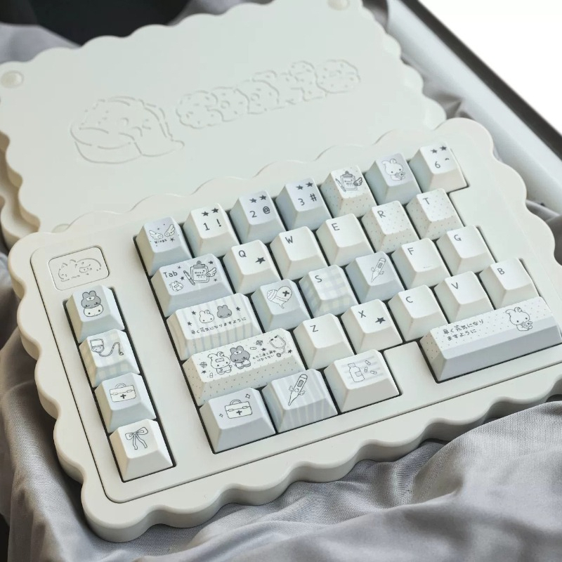 Gaming Keyboard Bluetooth - لوحة مفاتيح سودا ستاك المنفصلة المخصصة